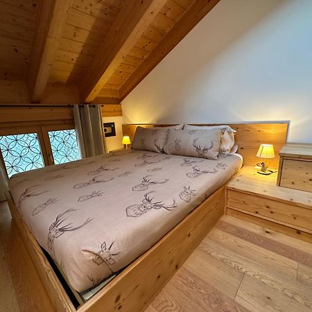 Alpine Escape Apartment Bormio Bagian luar foto