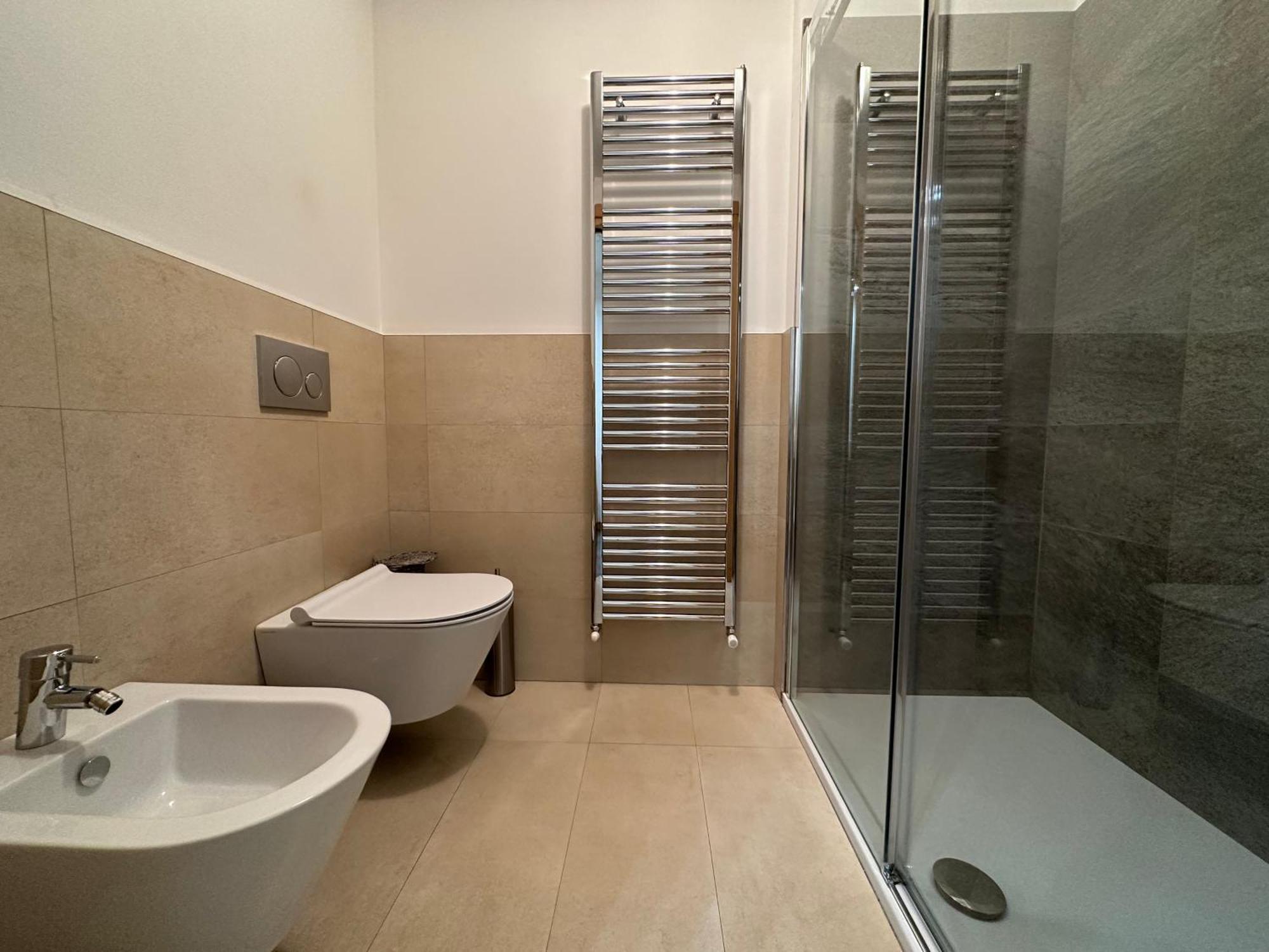 Alpine Escape Apartment Bormio Bagian luar foto